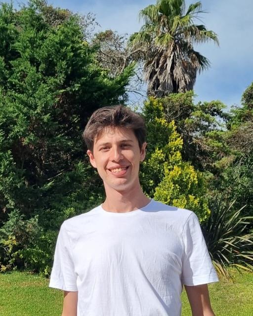 Agustín, fundador de Listo para Subir, Golox y Chocofrases